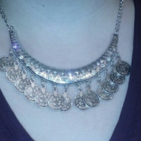 Vintage Carved Coin Tassel Choker w/ Earrings - Picture 8 of 8